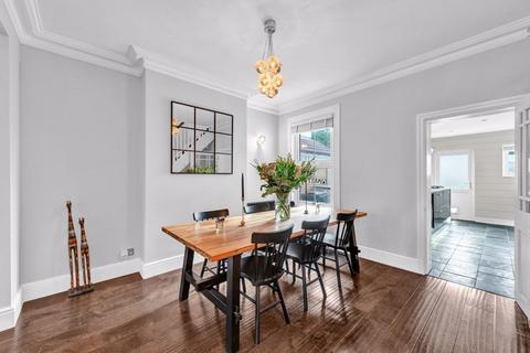 17 Elliott Road, Bromley, BR2 9NT