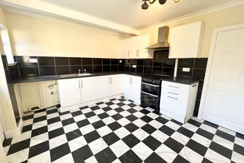 4 bedroom terraced house for sale - School Road, Brierley Hill DY5