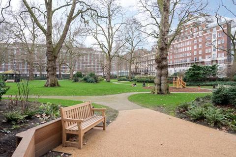 3 bedroom apartment for sale, Portman Square, Marylebone