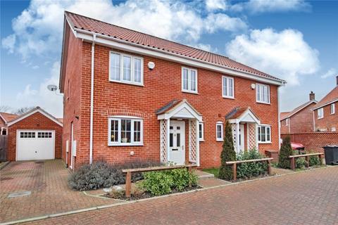 3 bedroom semi-detached house for sale, Wellesley Close, Poringland, Norwich, Norwich, NR14