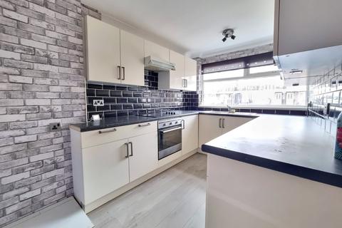 3 bedroom terraced house for sale, Braefell Court, Albany, Washington, Tyne and Wear, NE37