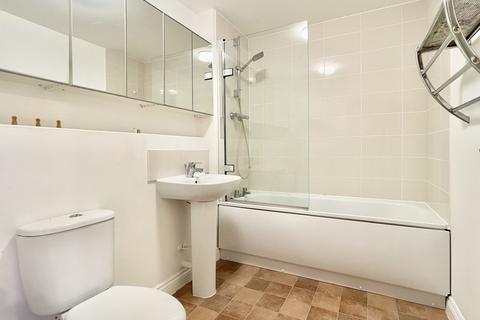 3 Darwin Avenue, Dartford, DA1 5RR