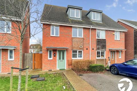 3 Darwin Avenue, Dartford, DA1 5RR