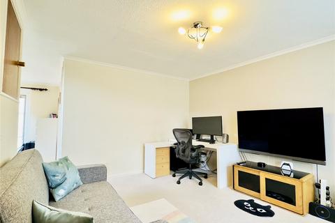 3 bedroom detached house for sale, Greenacre Close, Swanley, Kent, BR8