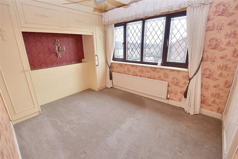 42 Beechfield, Leeds, LS12 5QS