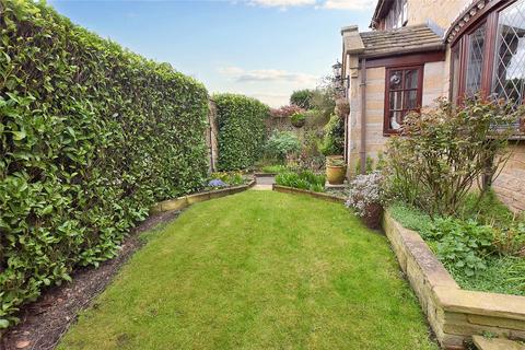 42 Beechfield, Leeds, LS12 5QS