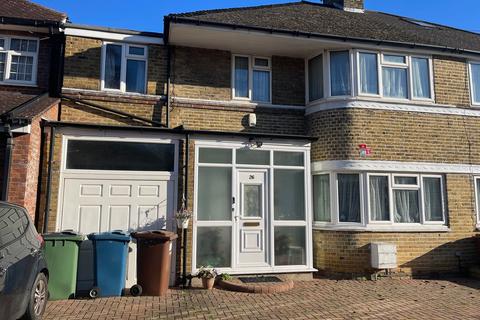 4 bedroom semi-detached house for sale, Longcrofte Road, Edgware, HA8