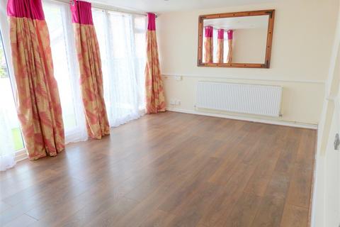 63 Dovedale Close, Harefield, Uxbridge, UB9 6DQ
