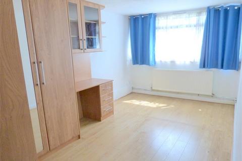 63 Dovedale Close, Harefield, Uxbridge, UB9 6DQ