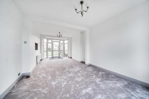 3 bedroom semi-detached house to rent, Peareswood Gardens, Stanmore HA7