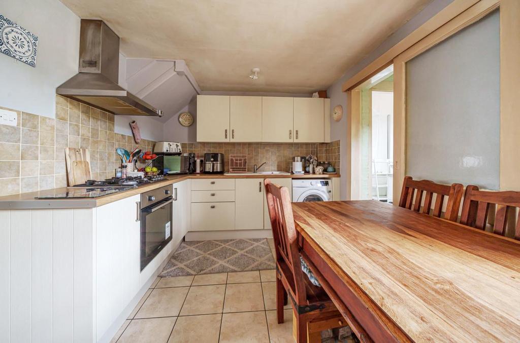 Davidson Frost-Wellings,DFW,Hill Cottages,Kitchen.