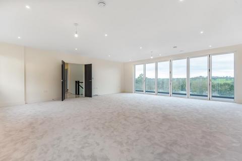 19 Cornforth Lane, London, NW7 1SW