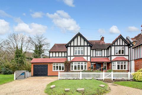 5 bedroom house for sale - Little Common, Stanmore HA7