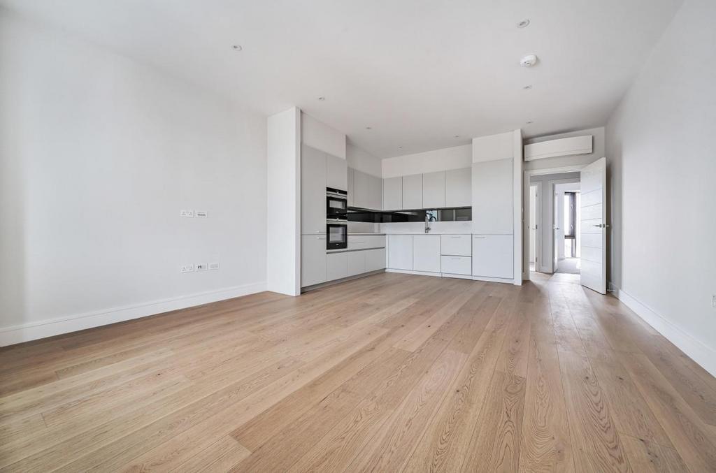 Davidson Frost-Wellings, DFW, Finchley Road, Londo