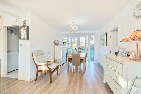 4 bedroom detached house for sale, Bromefield, Stanmore HA7