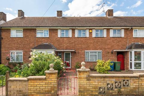 4 bedroom terraced house for sale, Flecker Close, Stanmore HA7