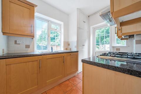 2 bedroom flat for sale, Springfield Close, Stanmore HA7