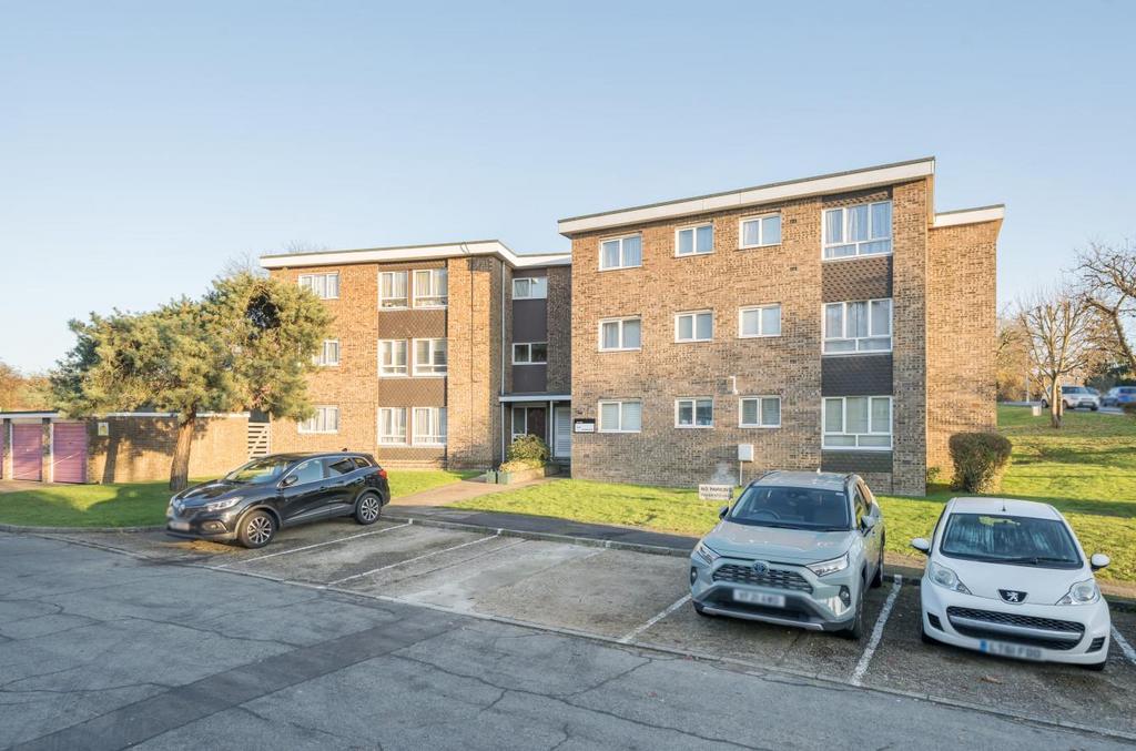 Davidson Frost-Wellings, DFW, Kimblewick, Watford,