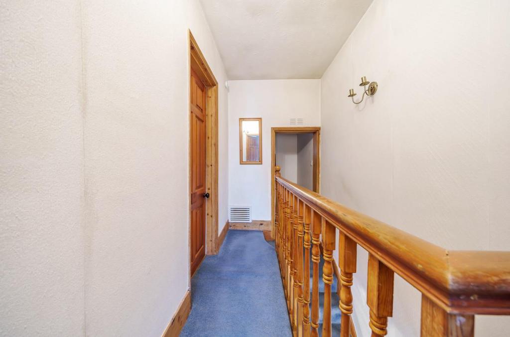 Davidson Frost-Wellings, DFW, Hillcrest Cottage, G