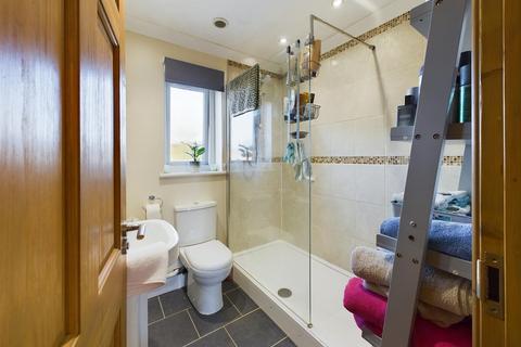 5 Clos Gwili, Cwmgwili, Llanelli, SA14 6AQ