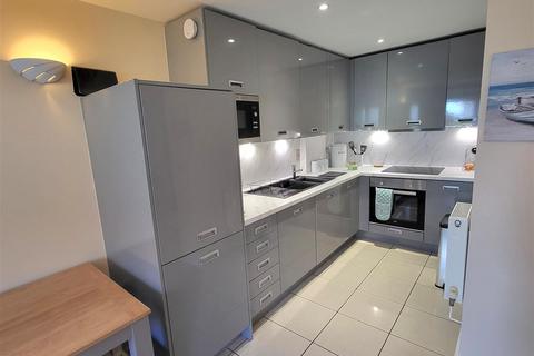 2 bedroom apartment for sale, Rhodewood House, St. Brides Hill, Saundersfoot