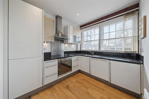 2 bedroom apartment for sale, North End Way, Hampstead, London