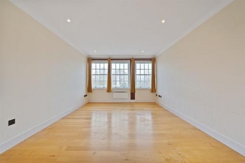 2 bedroom apartment for sale, North End Way, Hampstead, London