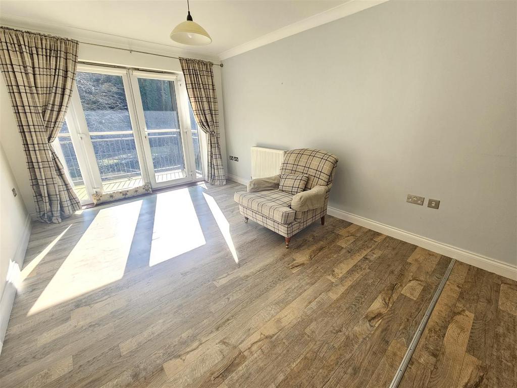 Living Area.jpg