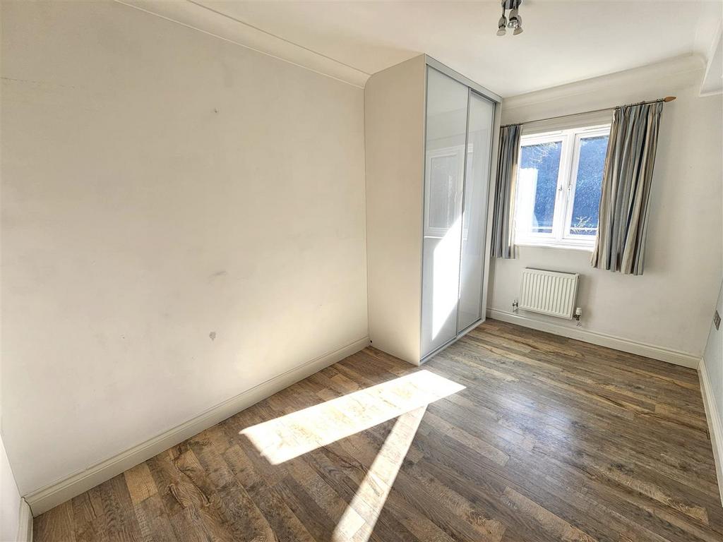Bedroom 2.jpg
