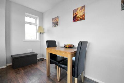 Flat 44, Carden Court Chalky Road, Portslade, Brighton, BN41 2WF