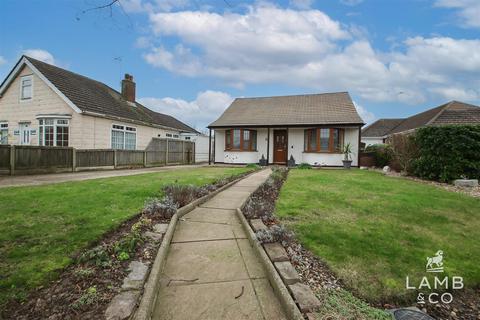 3 bedroom detached bungalow for sale, Gorse Lane, Clacton-On-Sea CO15