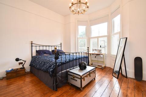 1 bedroom flat for sale, Anglesea Terrace, St. Leonards-On-Sea