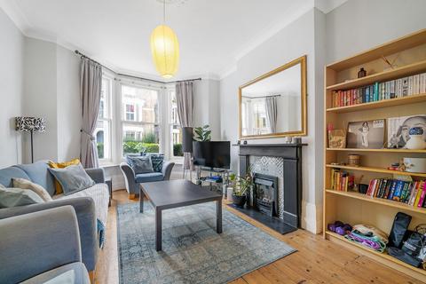 5 bedroom house for sale, Chantrey Road, SW9
