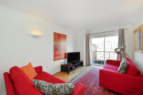 2 bedroom flat for sale, Lockview Court, 67 Narrow Street, E14