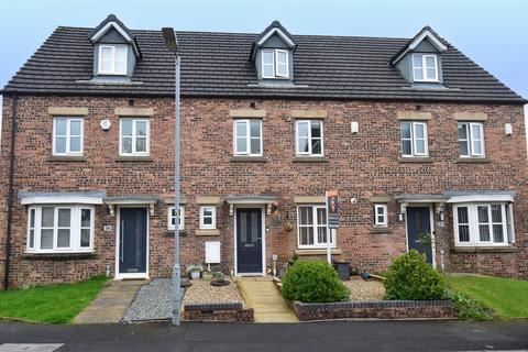 4 bedroom townhouse for sale, Anderby Walk, Westhoughton, Bolton