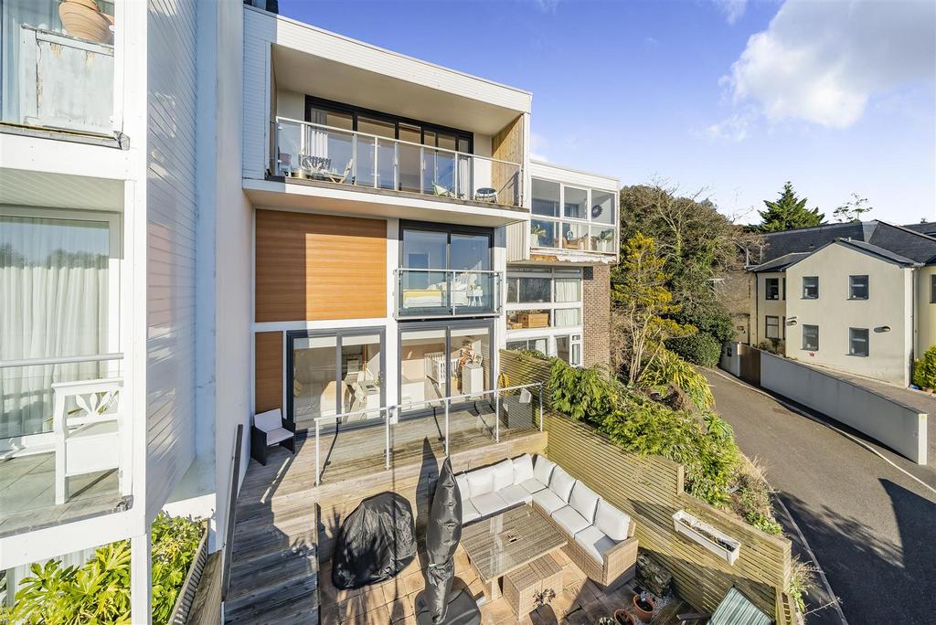 Danby Heights Close, Torquay 3 bed terraced house for sale £600,000