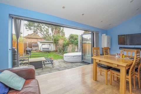 115 Upper Elmers End Road, Beckenham, BR3 3QX