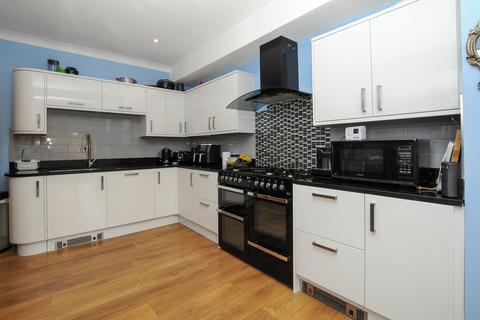 115 Upper Elmers End Road, Beckenham, BR3 3QX