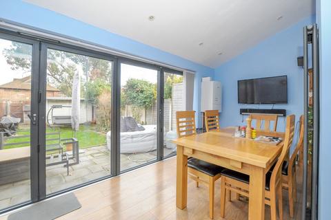 115 Upper Elmers End Road, Beckenham, BR3 3QX
