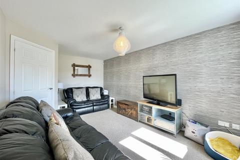 3 bedroom detached house for sale, Buffham Pastures, Bradford BD13