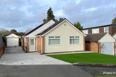 1 Brookside Crescent, Cuffley, Potters Bar, EN6 4QW