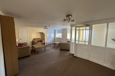 1 bedroom flat for sale, Northumberland Square, North Shields