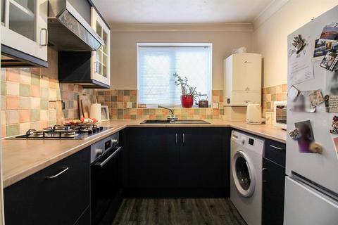 1 bedroom flat for sale, Lott Meadow, Aylesbury