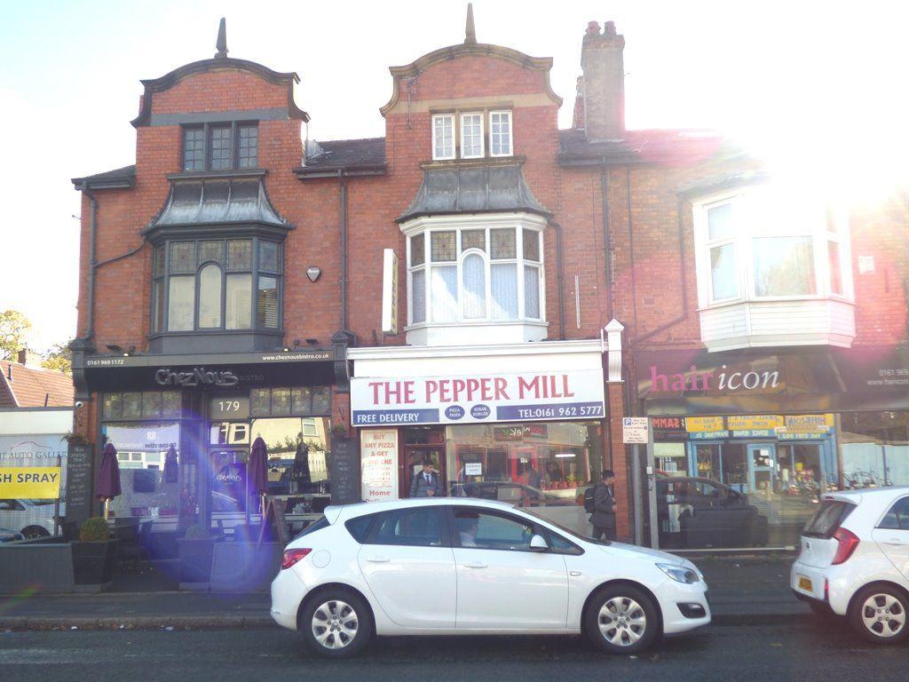 Marsland Road, Sale. M33 3ND 3 bed apartment £1,150 pcm (£265 pw)