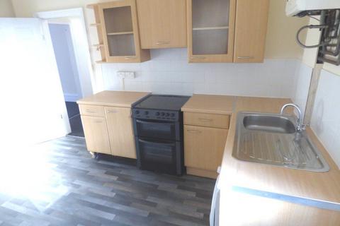 3 bedroom apartment to rent - Marsland Road, Sale. M33 3ND