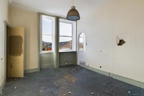 Flat 5, 4 Alfred Street, Bath, BA1 2QU