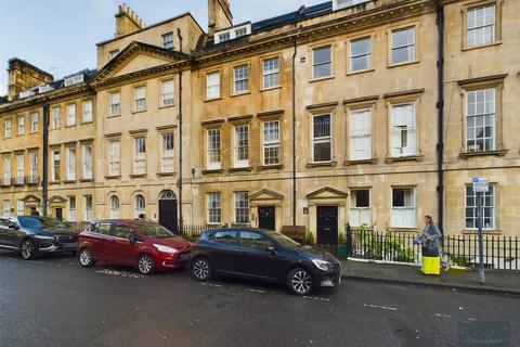 Flat 5, 4 Alfred Street, Bath, BA1 2QU