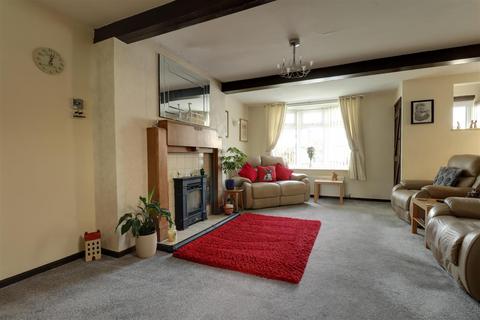 3 bedroom semi-detached house for sale - Evans Street, Crewe