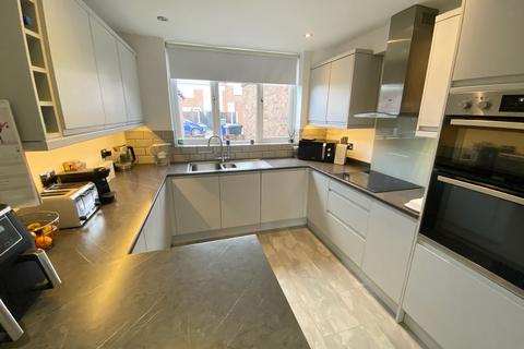 7 Brice Way, Corringham, Stanford-le-hope, SS17 7RJ