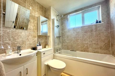 7 Brice Way, Corringham, Stanford-le-hope, SS17 7RJ